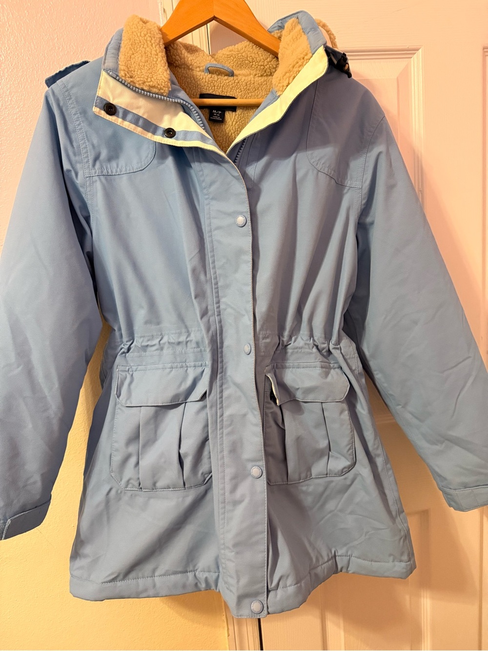 Lands' End Parka Jacket Women's M Light Blue Sherpa Lined Hooded Insulated EUC
